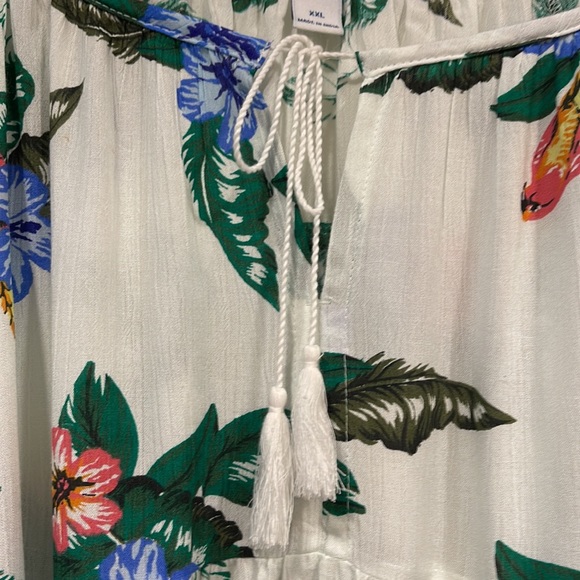 Old Navy top. XXL - Picture 3 of 8